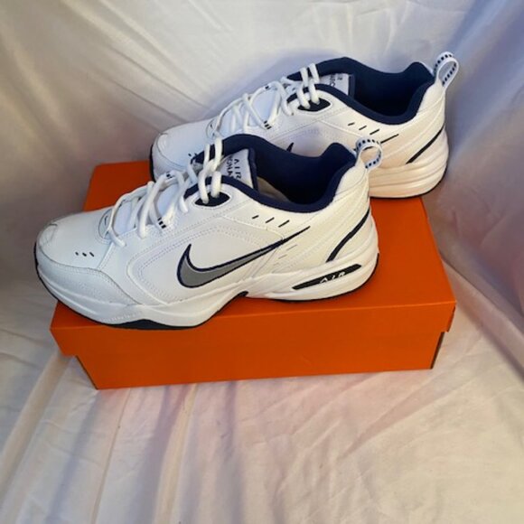 Nike Men\'s Monarch IV White/Blue w/Silver swoosh Sneakers-Size 10.5-NEW